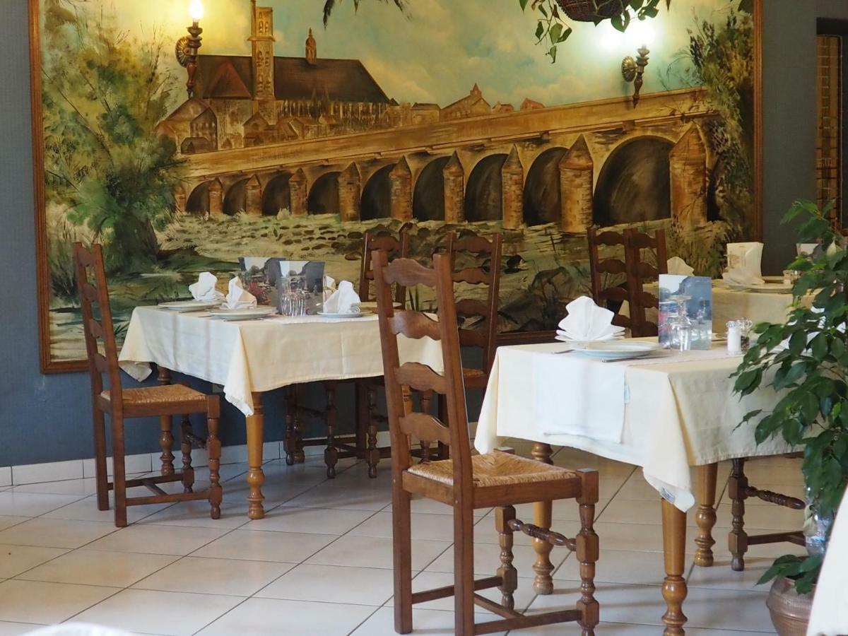 拉曼瑟酒店及餐厅 Dornecy 外观 照片